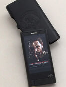 Sony-Walkman-ZX2-MGSV-TPP-Edition-Picture