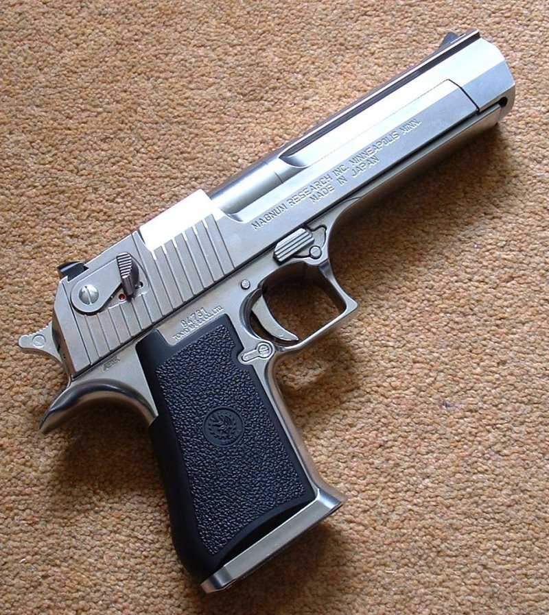 desert eagle in hand