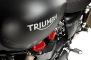 Venom-Triumph-Bonneville-VTB1-3.jpg (65 kB) Venom Triumph Bonneville logo print.