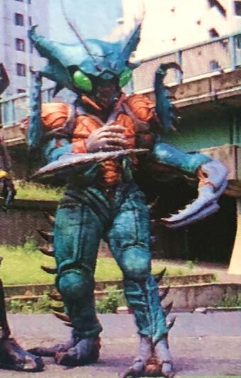 ギガブレイン モンスターx MacZKong Zombie Monster by Winson Ma PRE-ORDER SHIPS JULY