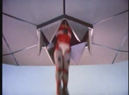 LM078.jpg (8 KB) VR Kaitlin entering Skybase