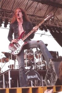 Cliff Burton Metallica Wiki Fandom