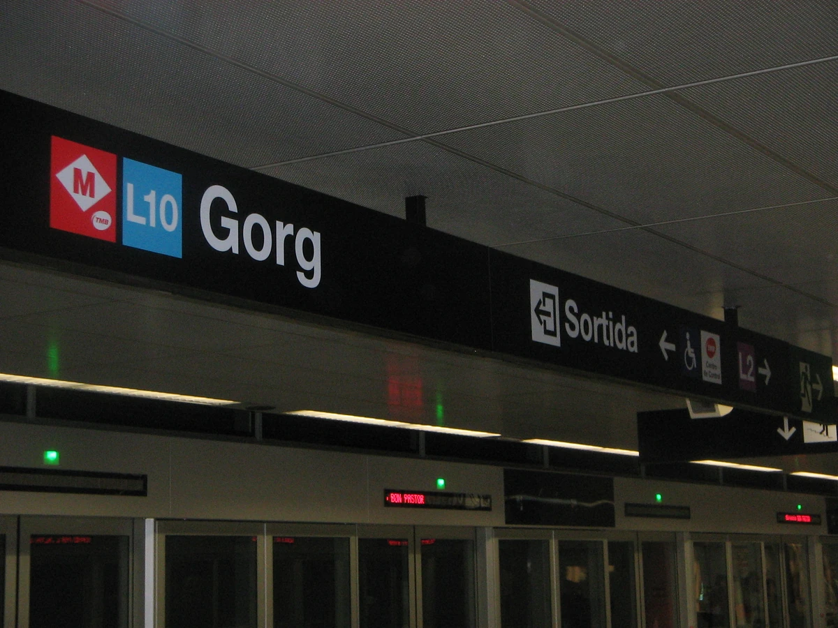 Línea 10 Wiki Metro de Barcelona Fandom