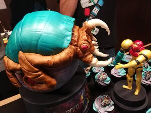 Ander Amo del Ser Alpha Metroid and Samus cake closeup