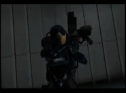 Anthony preparado para un ataque.