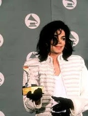 MJ-Grammy-Legend-3.jpg (8 KB)