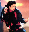 A-Live-Performance-Of-The-Earth-Song-michael-jackson-35659895-700-784