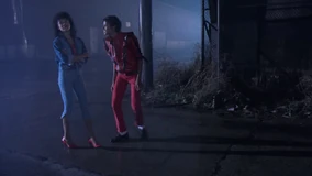 Michael-jacksons-thriller-1983-hKy5V4.jpg (117 KB)