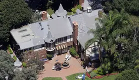 Hayvenhurst 2.webp (73 KB)