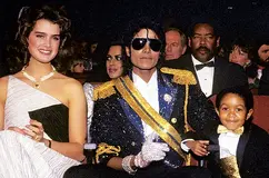 1984grammy6.webp (86 KB)