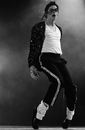 Michael performing Billie Jean (Dangerous Tour)