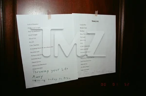 Song titles note #2 (2009)