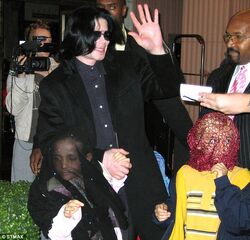 Paris Jackson tells Oprah Winfrey didnt understand father Michael made wear mask public 7