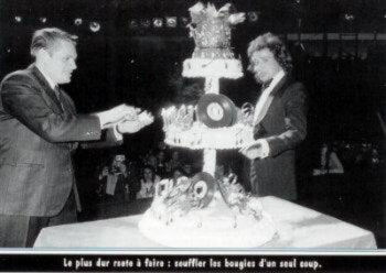 Sardou gâteau 1973.jpg
