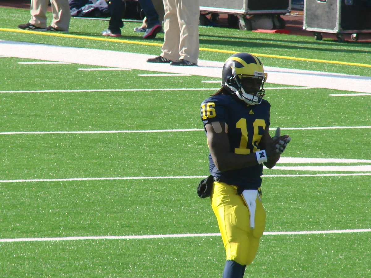 Denard Robinson | Michigan Wolverines Football Wiki | Fandom