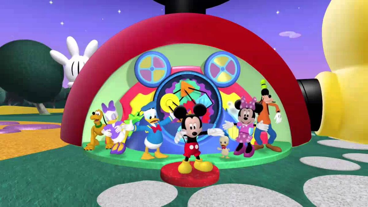 mickey mouse clubhouse house