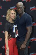 10-10-18 New York Comic Con Arielle Kebbel and Peter Mensah-2