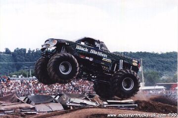 Monster Truck Madness 2, Monster Trucks Wiki