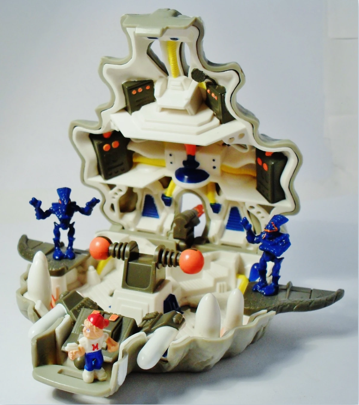 Mighty Max Terminates Wolfship 7 Mighty Max Wiki Fandom