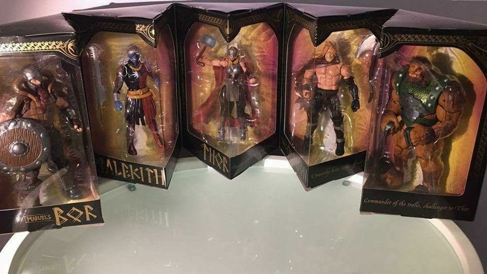 Sdcc thor on sale marvel legends