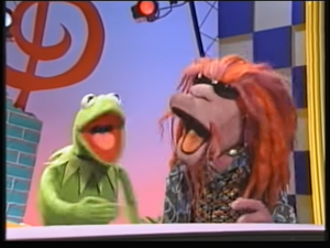 Muppet Sing Alongs - It's Not Easy Being Green (1995, UK VHS) 39-37 screenshot.png