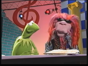 Muppet Sing Alongs - It's Not Easy Being Green (1995, UK VHS) 21-38 screenshot.png