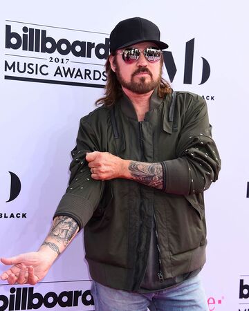 Billy Ray Cyrus Miley Cyrus Wiki Fandom