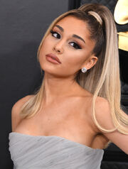 Ariana-grande-z-nowym-chlopakiem.jpeg