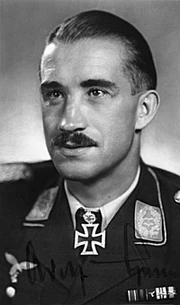 200px-Bundesarchiv Bild 146-2006-0123, Adolf Galland