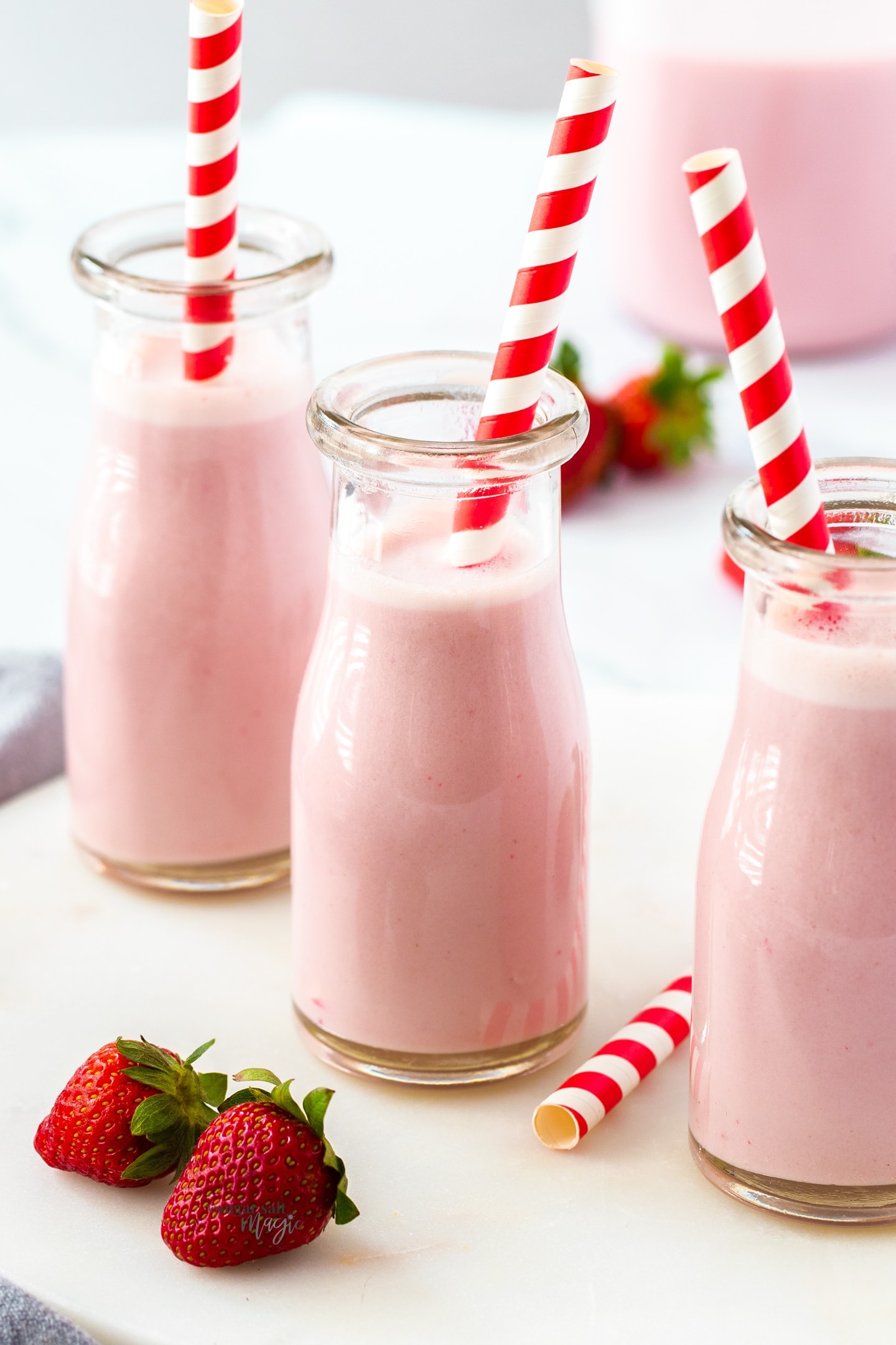 This Strawberriemilk Hack Blew My Mind! - p2vmuk6
