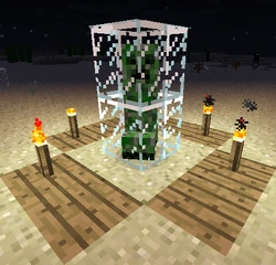 As vidraças são finos, por isso é possível para os jogadores ou criaturas caber em um espaço de 1x1x2, o que os torna úteis para a criação de troféus de exibição, como este Creeper aqui.