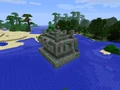 La vista posterior de un templo de jungla generado en el agua (está a dos bloques debajo del nivel del agua).