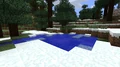 雪のタイガバイオームの湖。