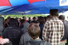 Все слушают Нотча