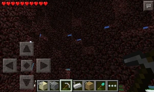 Второй этаж. Состоит из кругового коридора по краям и большого помещения в центре.