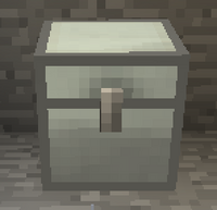 Логотип (Iron Chests)