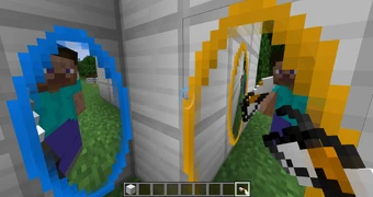 Через порталы видно игрока