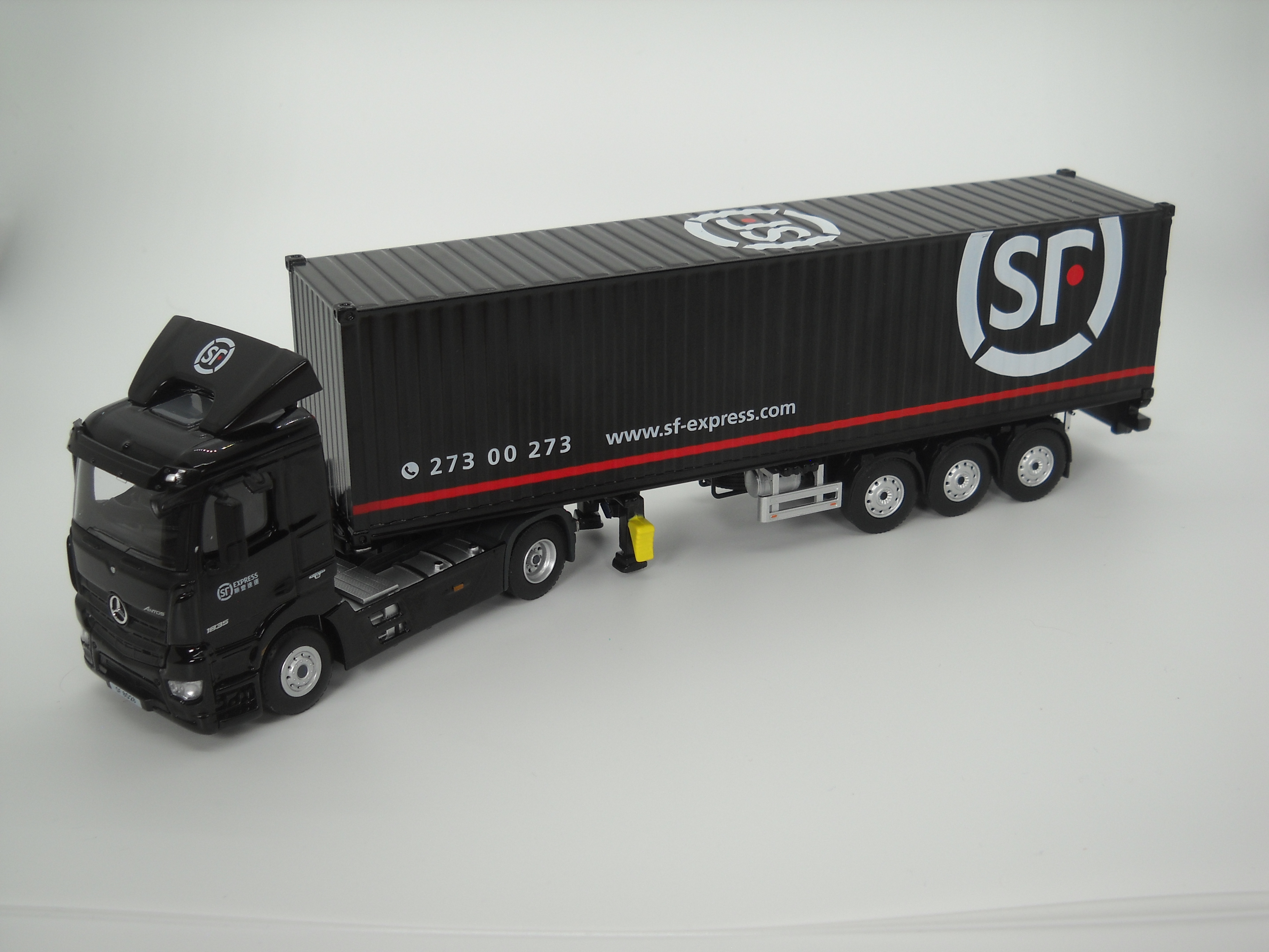 品良く着こなすため Mercedes-Benz Kong Hong - Express SF Lorry Container Antos 建設車両、作業車
