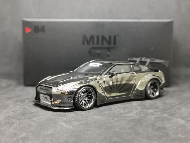 激レア MINI GT-R R35 LB works BLACK Chrome-
