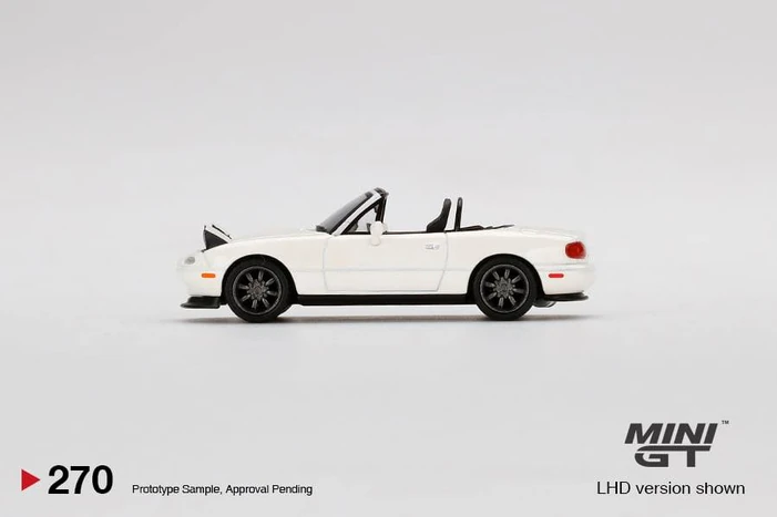 Mazda Miata MX-5 (NA) Tuned Version Classic White - Fred's Garage