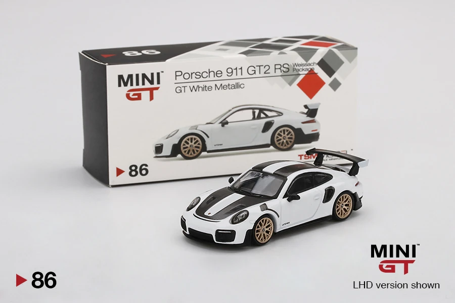 Porsche 911 GT2 RS Weissach Package White