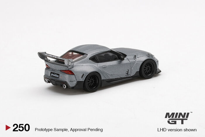 MINI GT 175 chase (opened) Pandem Toyota GR Supra V1.0