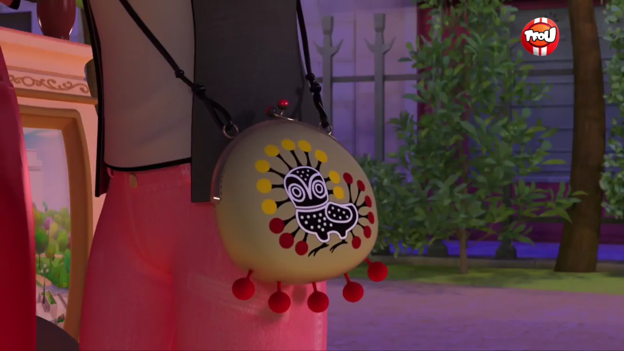 Bolsa da Marinette Wikia Miraculous Ladybug Fandom