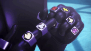 Monarca traspasa el poder de los Miraculous por los anillos.gif