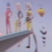 Biedronka i posiadacz Miraculum Pszczoły