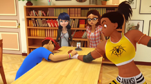 Haz click aquí para ir a la galería de Anansi.