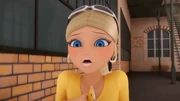 Chloé è sconvolta quando Adrien minaccia di porre fine alla loro amicizia.
