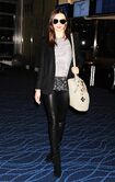 16013 Miranda Kerr at Tokyo Haneda Airport Japan January 27 2012 006 122 149lo