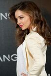 Miranda-Kerr-Mango-garticle-4