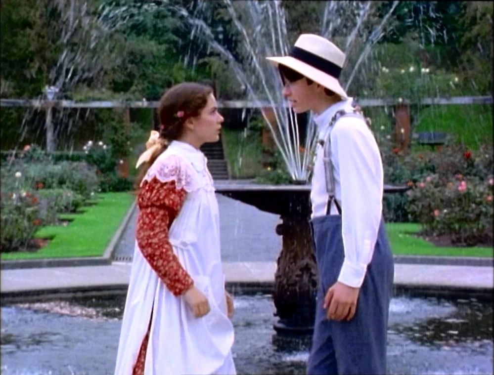 Episode 4 Mirror Mirror (TV Series) Wiki Fandom